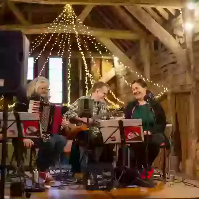 Barn Dance at Sullington Tithe Barn